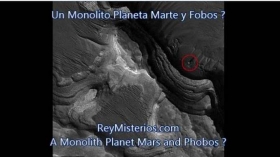 Monolito-Fobos.jpg