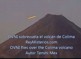 OVNI-sobrevuela-el-volcan-de-Colima.jpg