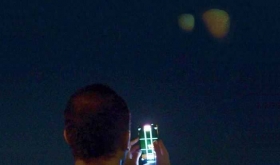 Dos-enormes-Planetas-en-el-cielo-de-Dubai.jpg