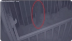 La-mano-del-fantasma-toca-al-bebe.jpg