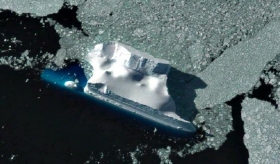 Barco-misterioso-encontrado-en-el-hielo-antartico.jpg