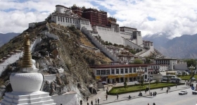 ciudad-subterranea-de-los-gigantes-bajo-la-capital-del-Tibet.jpg